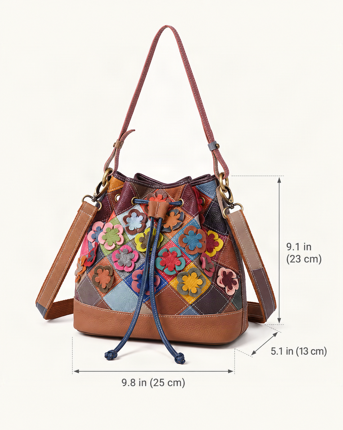 Top-Grain Cowhide Small Bucket Shoulder Bag dimensions diagram, in inches and centimetres