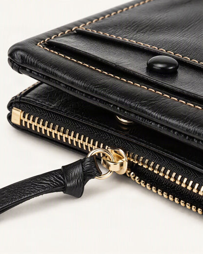 Top-Grain Cowhide Vintage Vertical Short Wallet hardware and cowhide detail, close up