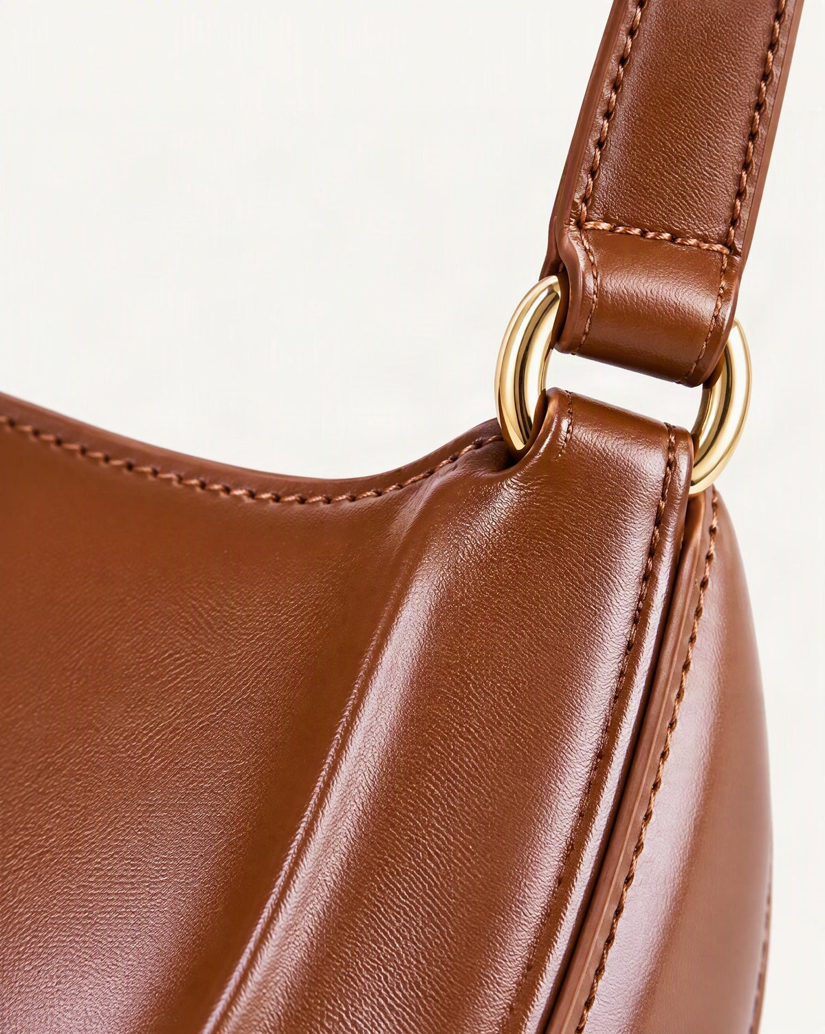 Cowhide Leather Shoulder Bag, Underarm Crossbody hardware and cowhide detail, close up