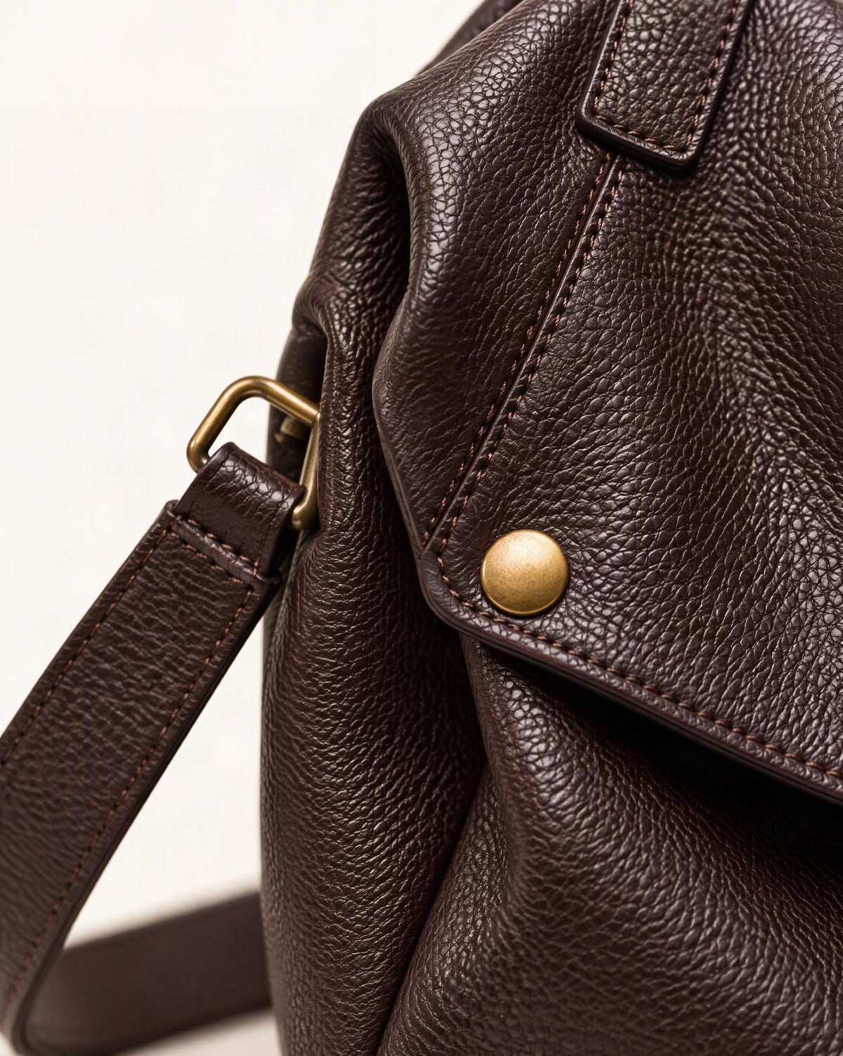 Cowhide Leather Tote Shoulder Bag with Detachable Strap hardware and cowhide detail, close up
