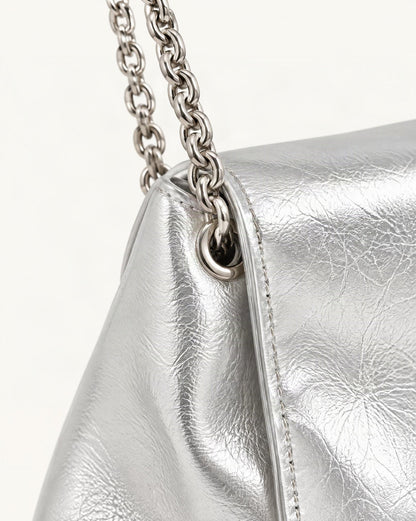Cowhide Leather Soft Chain Shoulder Bag – Horizontal Tote hardware and cowhide detail, close up